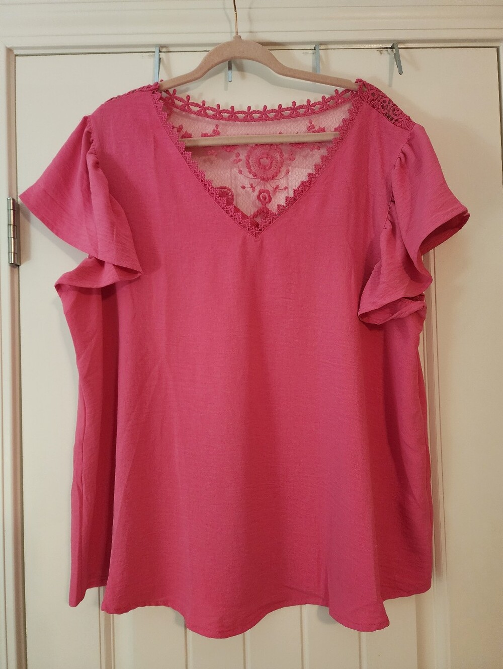 Perch Blu Pepper Hot Pink Lace-Trim V-Neck Women's Top Satiny XXL Barbiecorp